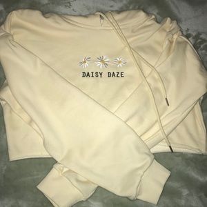 Light Yellow Daisy Cropped Hoodie